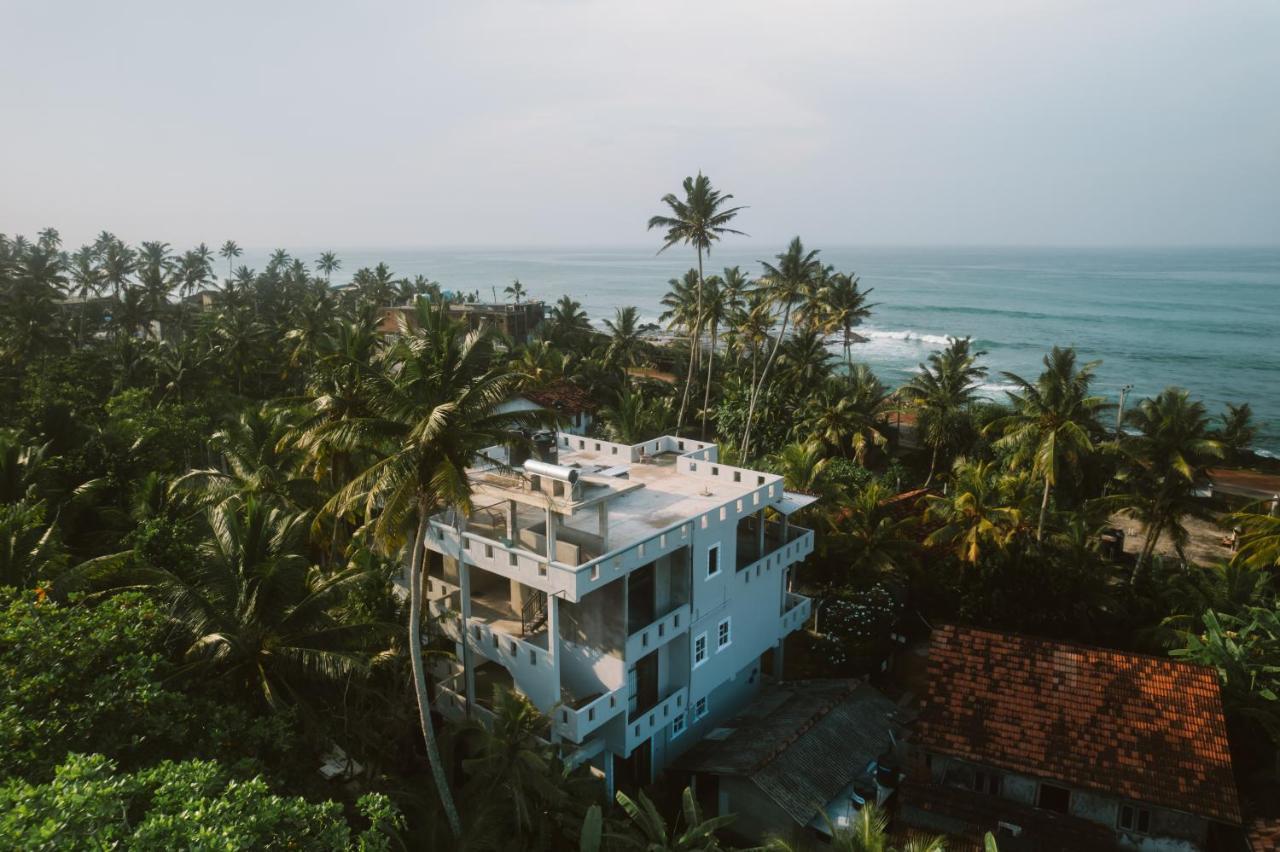 Plantation Surf Inn & Restaurant - Мидигама-Ист Экстерьер фото